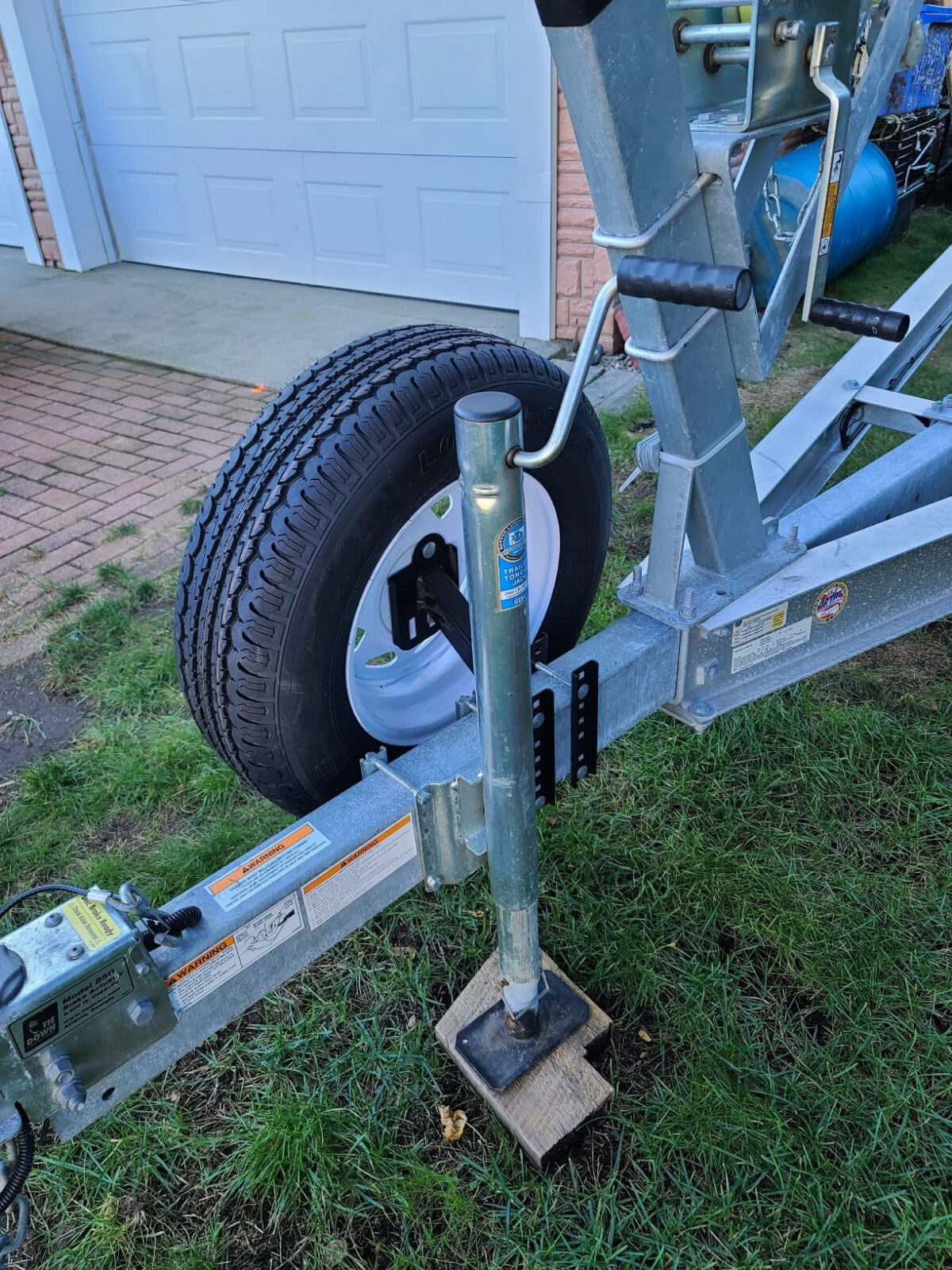 Trailer Spare Tire Side Mount Tire Carrier Wheel Holder Camper RV Boat Tire Rack
