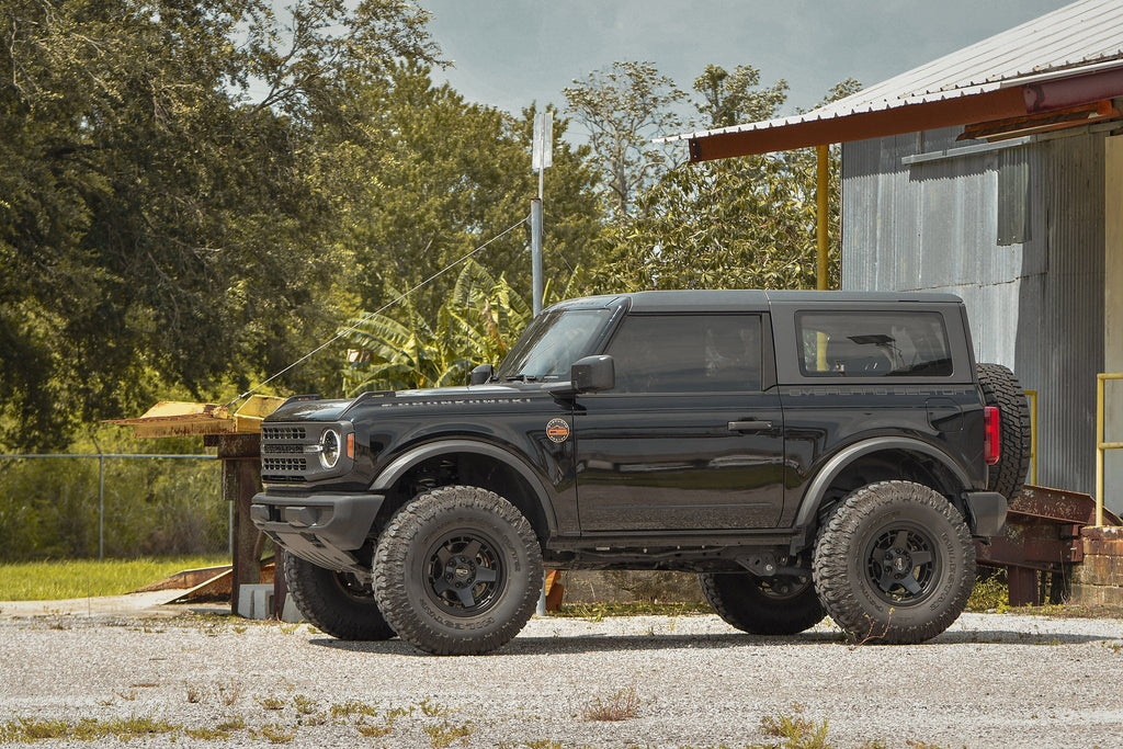Atlas Satin Black