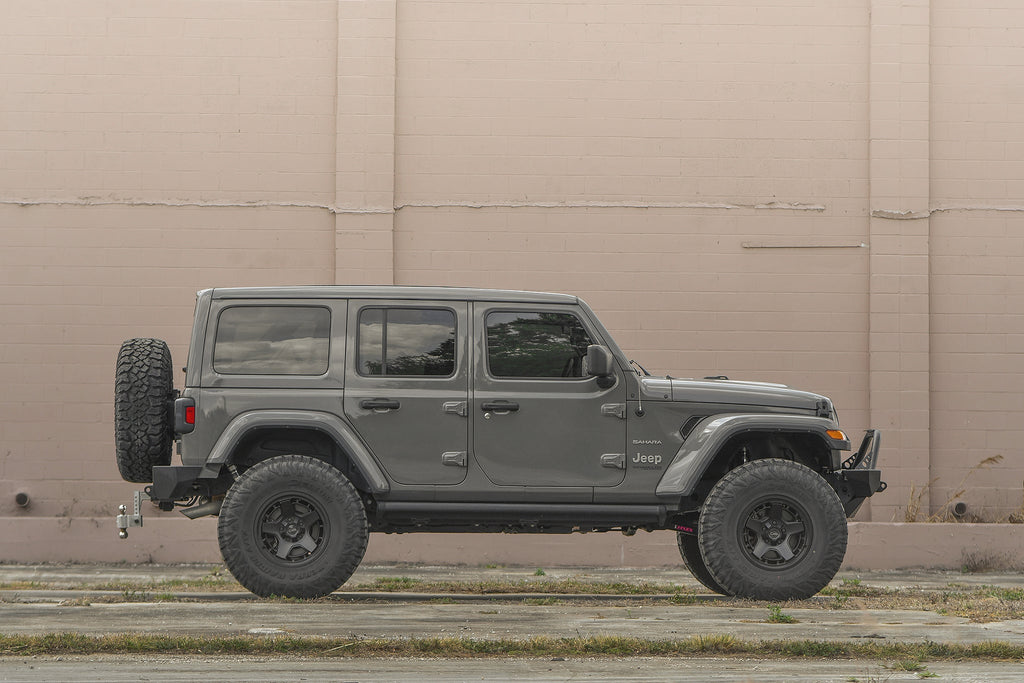 Atlas Satin Black