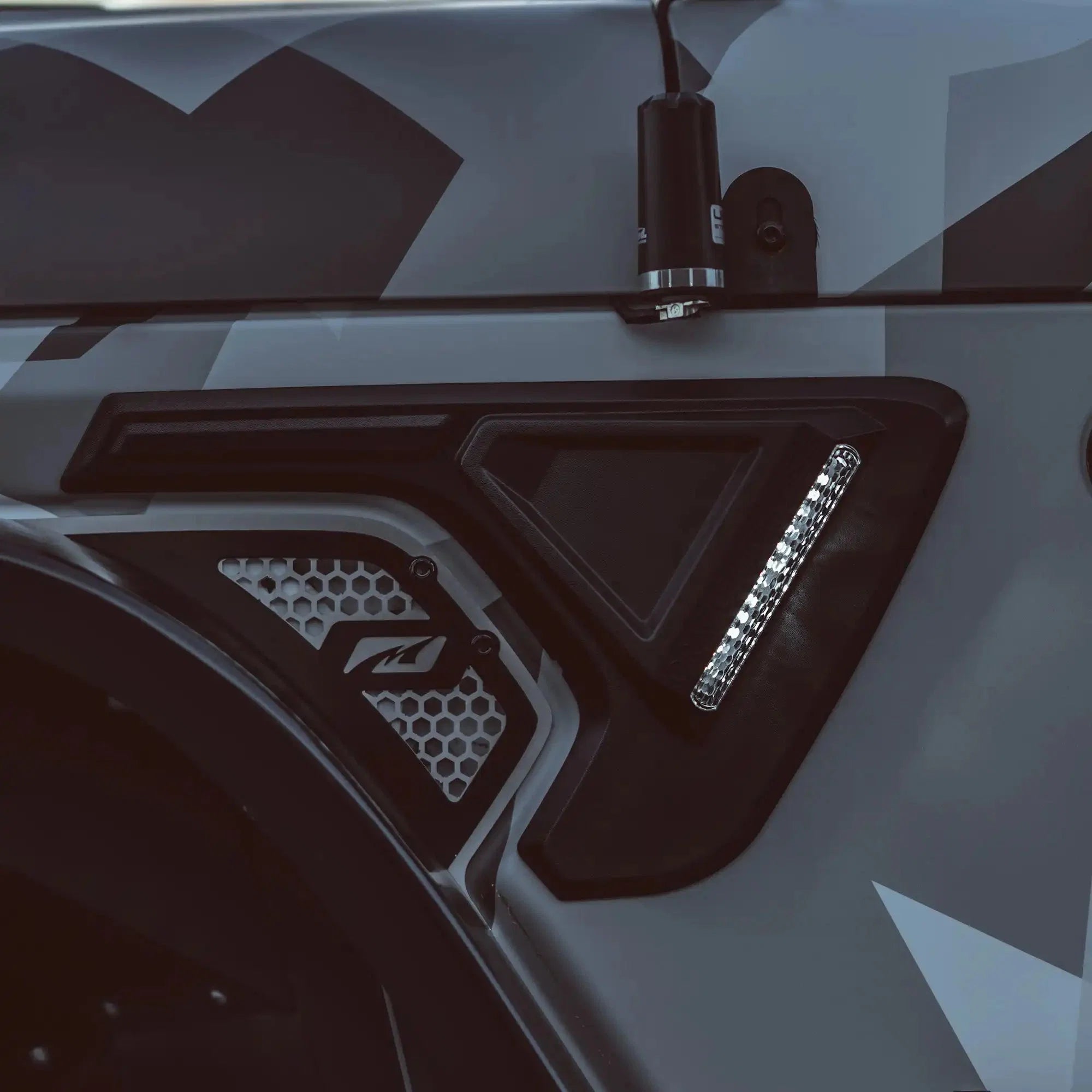 Jeep Wrangler JL & Gladiator JT Sidetrack LED Fender Lights - Entry & Turn Signal | ORACLE