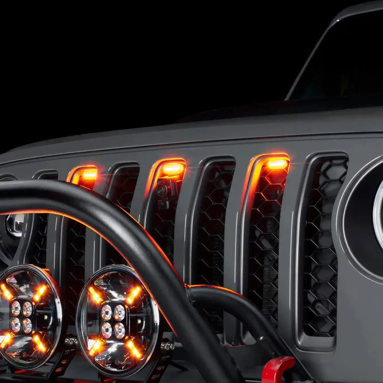 Universal Pre-Runner Style LED Grill Light Kit (New Style)