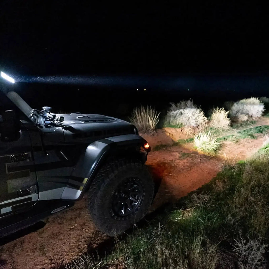 Jeep JL/JT Integrated Roof LED Light Bar | ORACLE 18,000 Lumens 240W