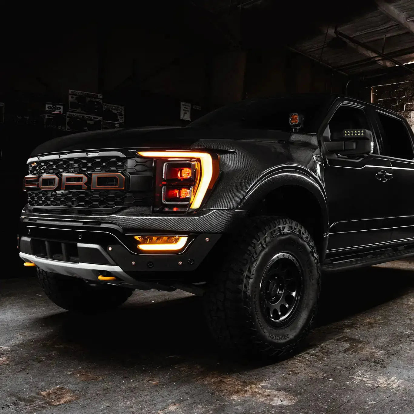 ORACLE Lighting 2021-2025 Ford F-150/Raptor LED Off-Road Side Mirror Ditch Lights