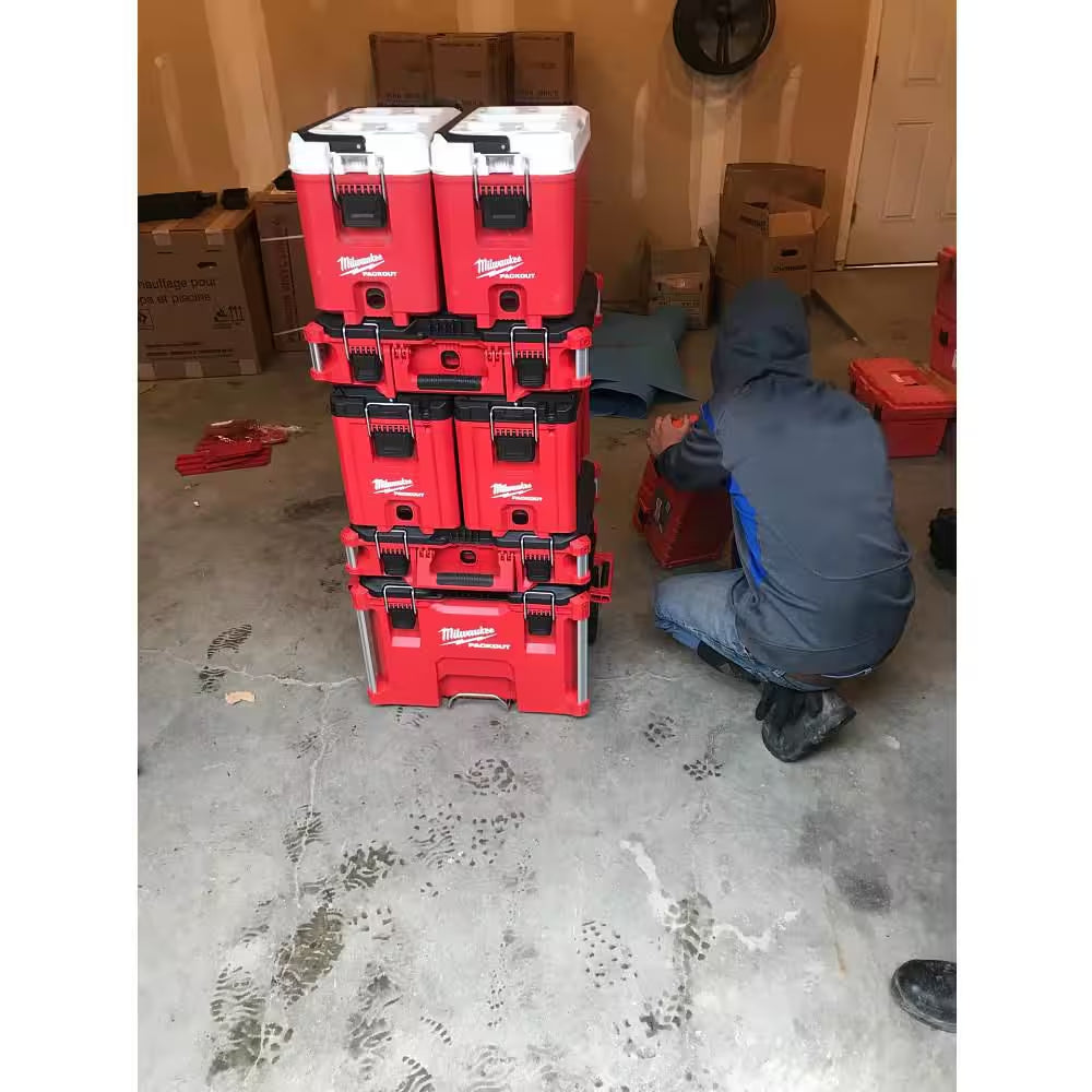PACKOUT 10 In. Red 16 Qt. Compact Cooler