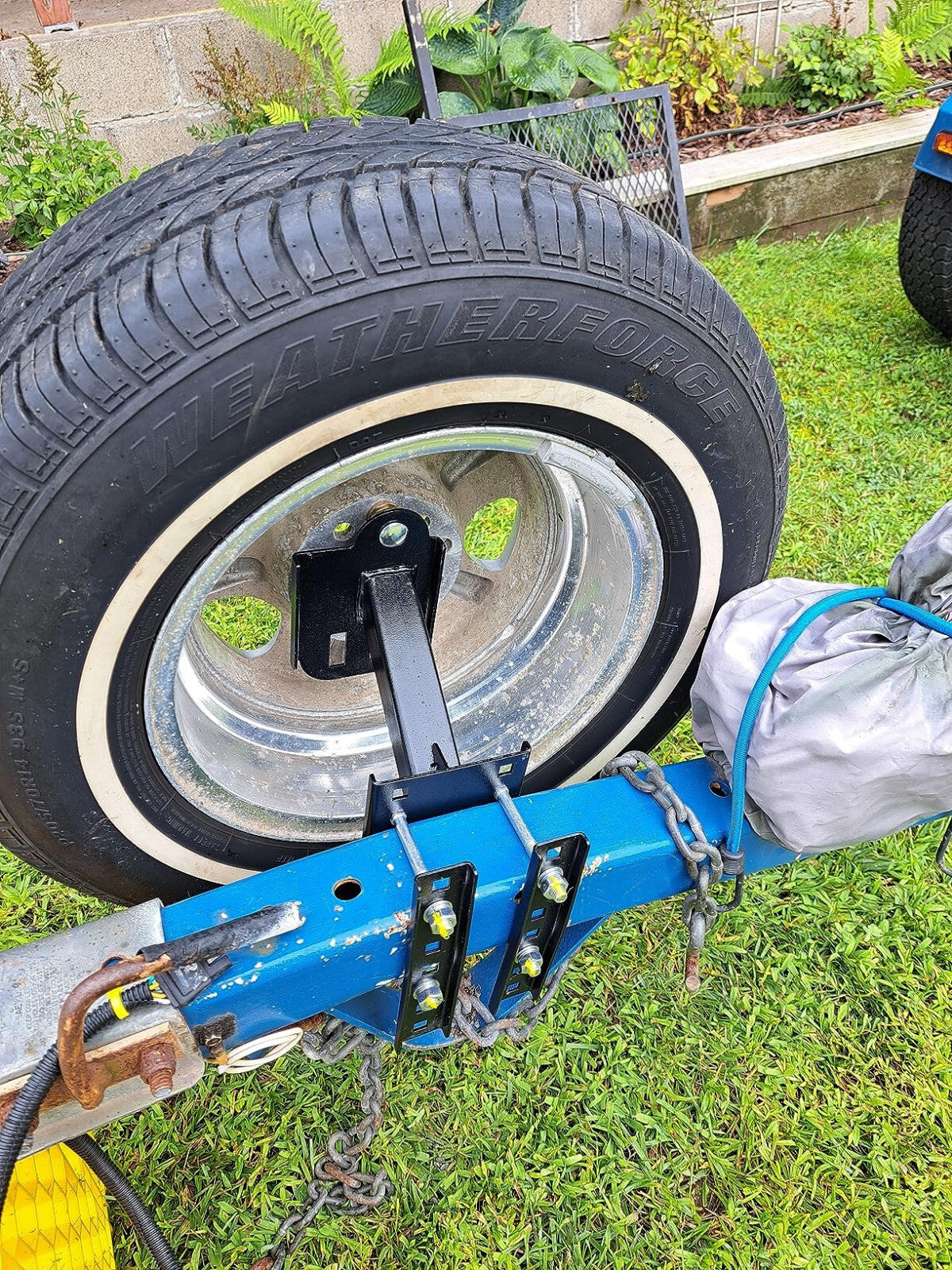 Trailer Spare Tire Side Mount Tire Carrier Wheel Holder Camper RV Boat Tire Rack