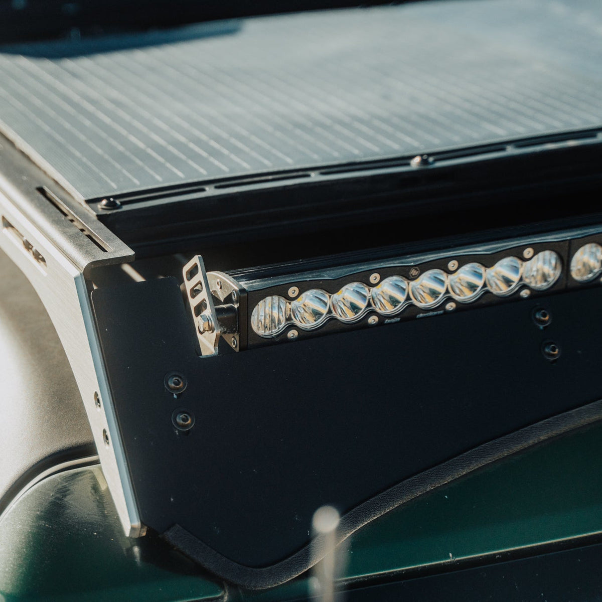 Universal Light Bar Mount