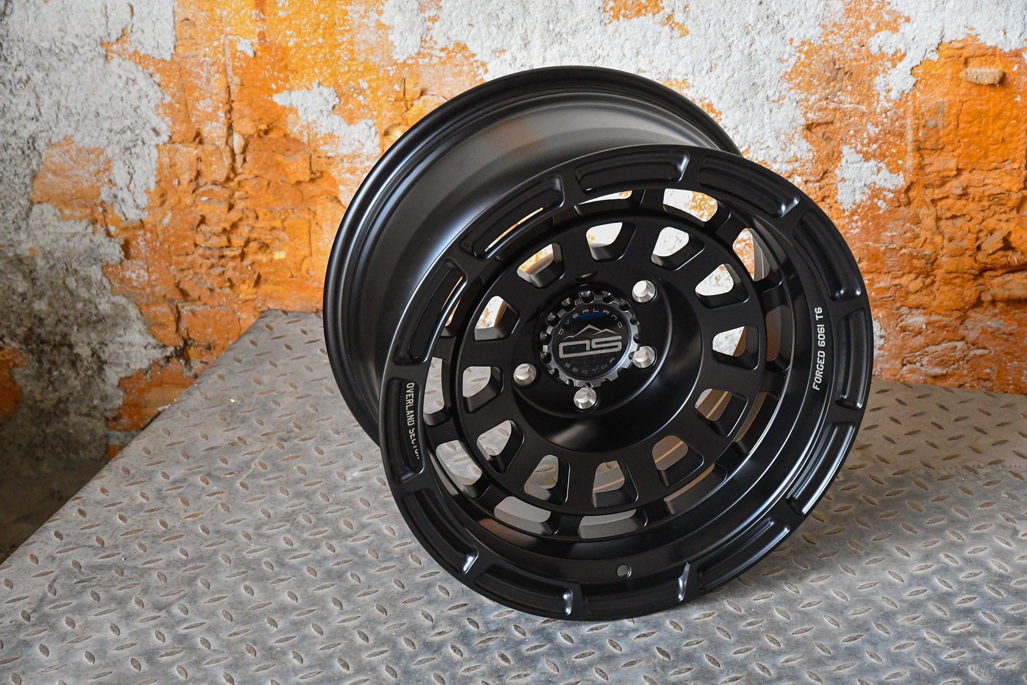 Badlander Satin Black (FORGED)