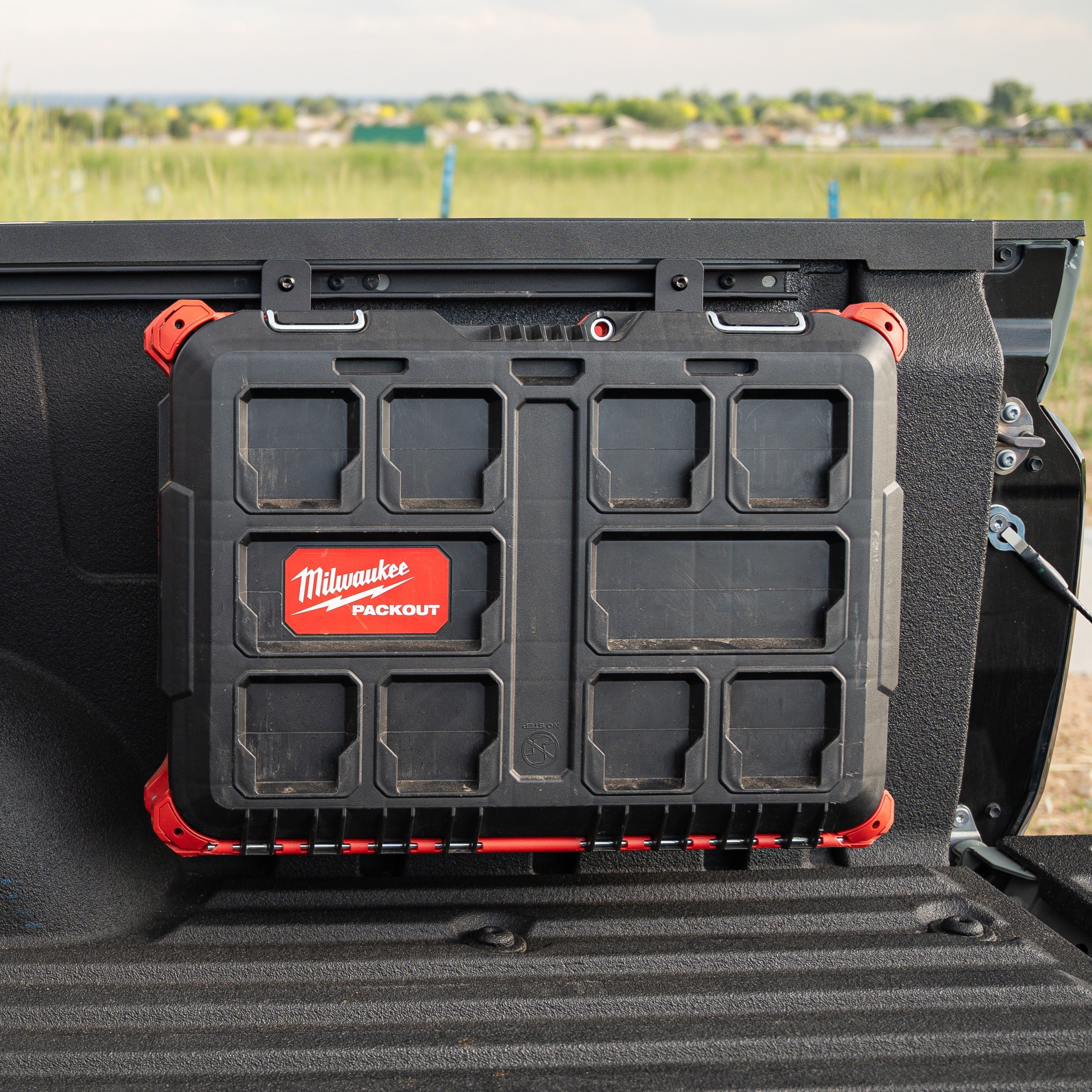 Integral Bedside Panel - Toyota Tundra (2007+)