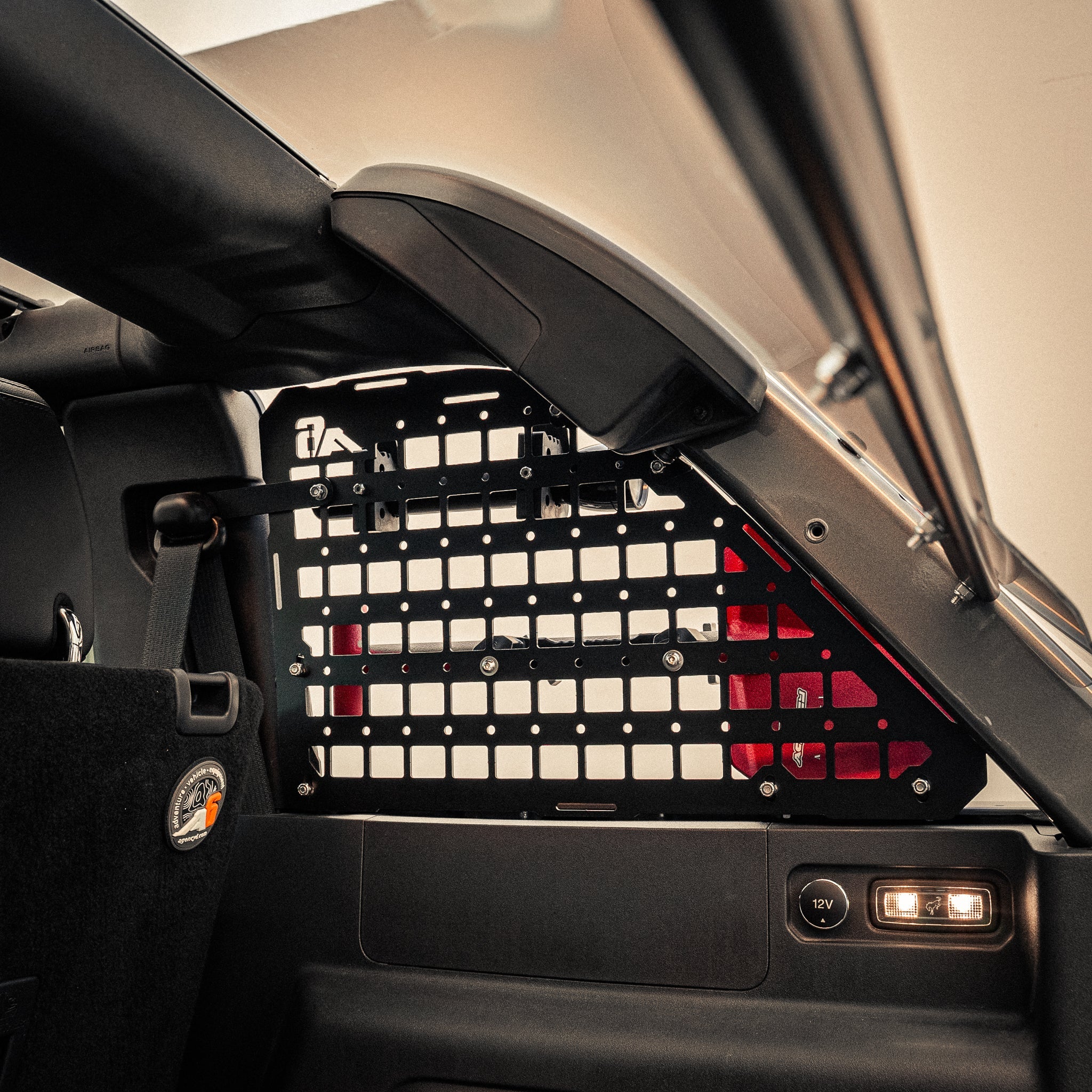 Ford Bronco Side Molle GRIDS