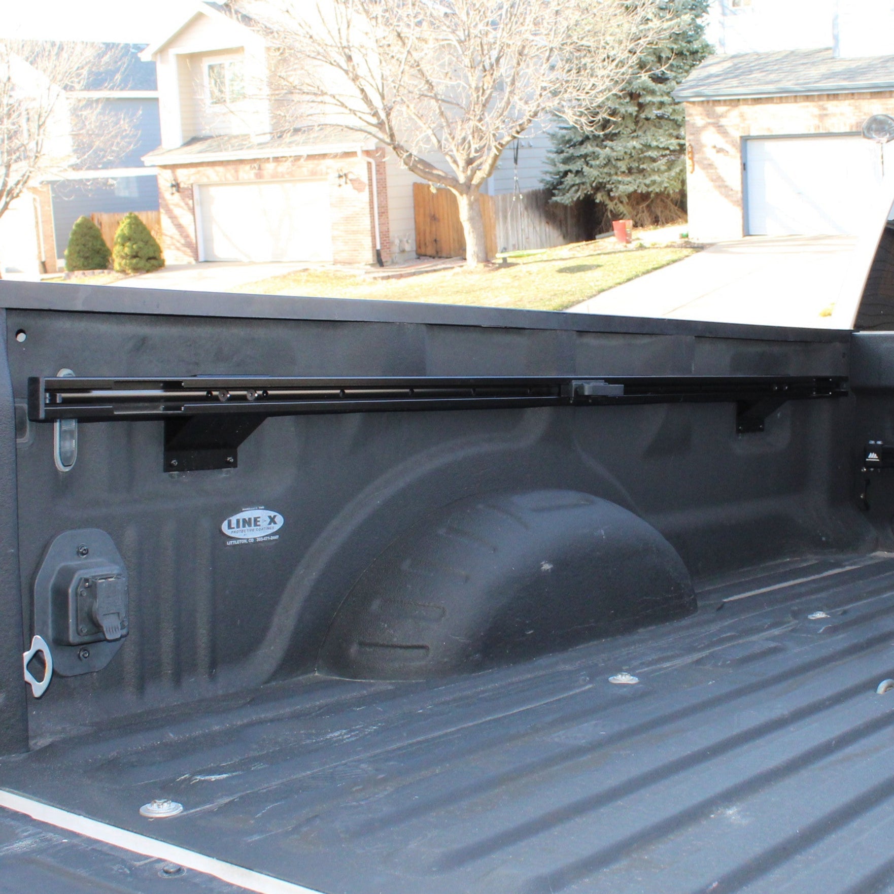 Integral Rails + Tie-down Cleats - Ford Super Duty 2017+