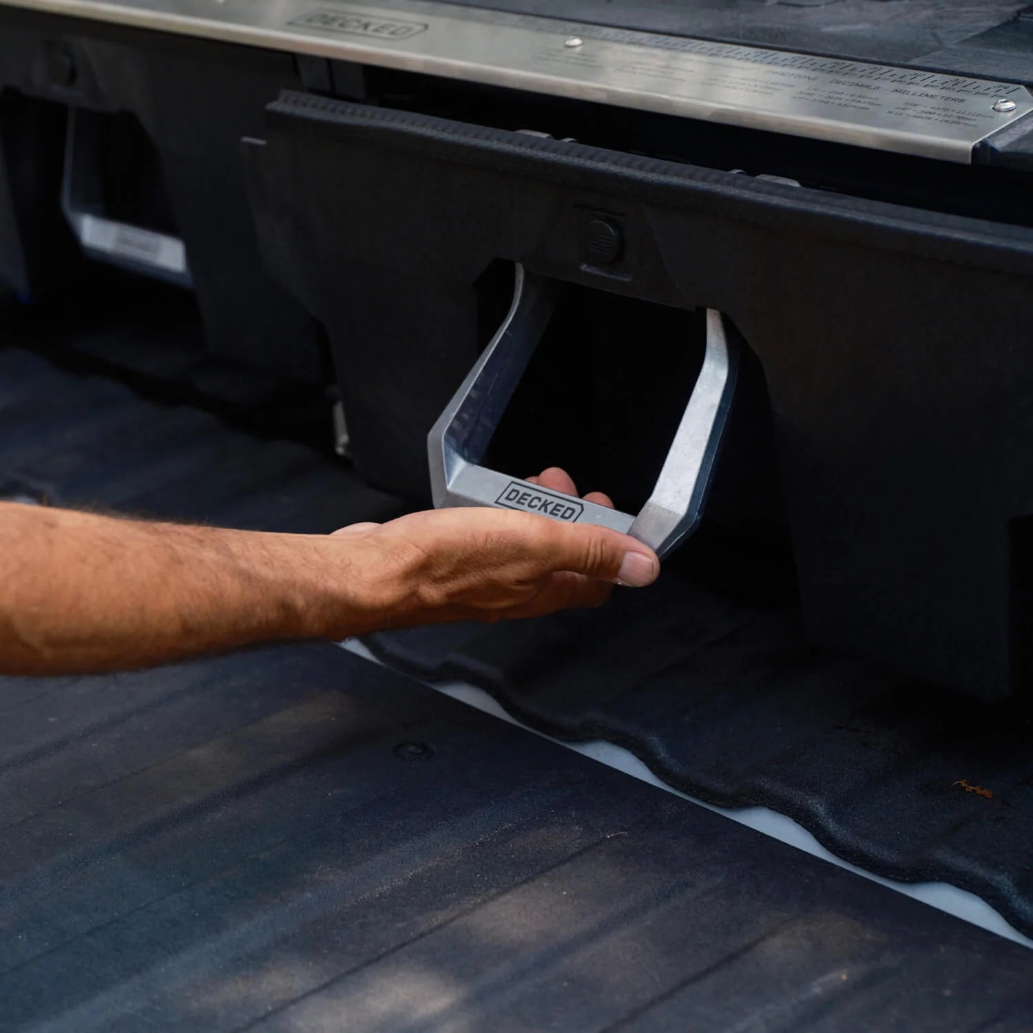 Drawer System Truck Bed (Universal)