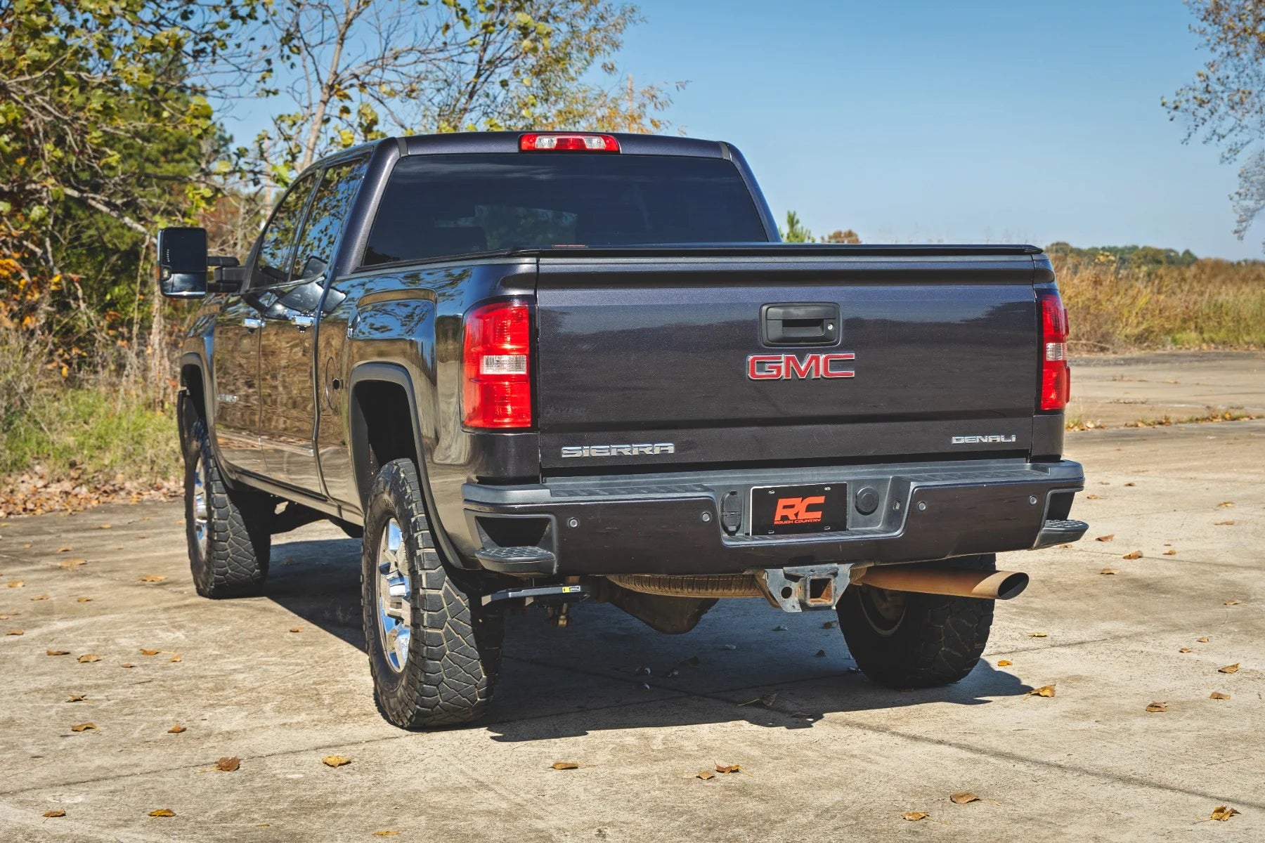 Retractable Bed Step | Manual Pull | Chevy/GMC 2500HD/3500HD (11-14)