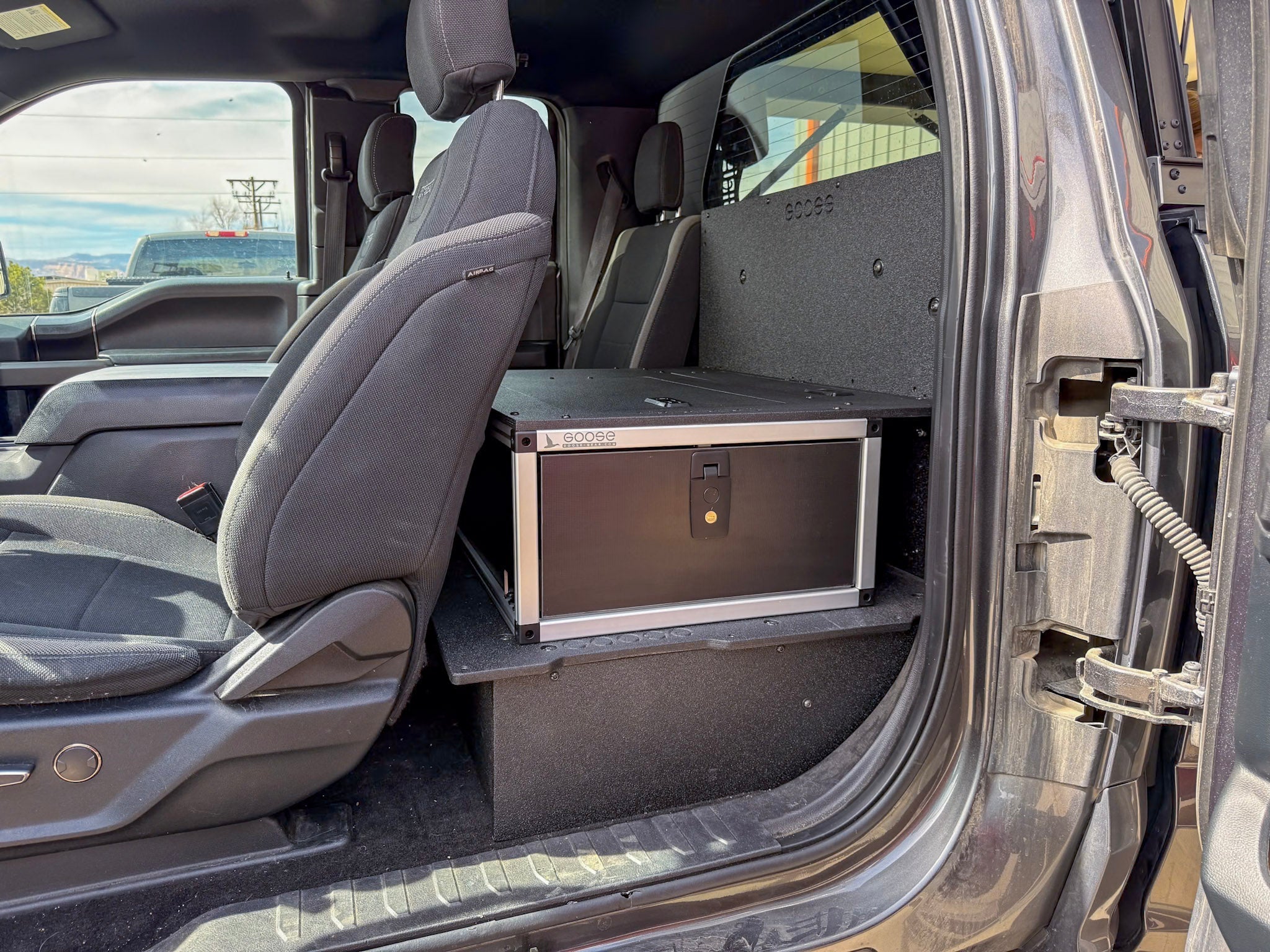 Ford - F150 - 2015-Present -Super Cab - W/O center B&O Subwoofer - Single Drawer Module