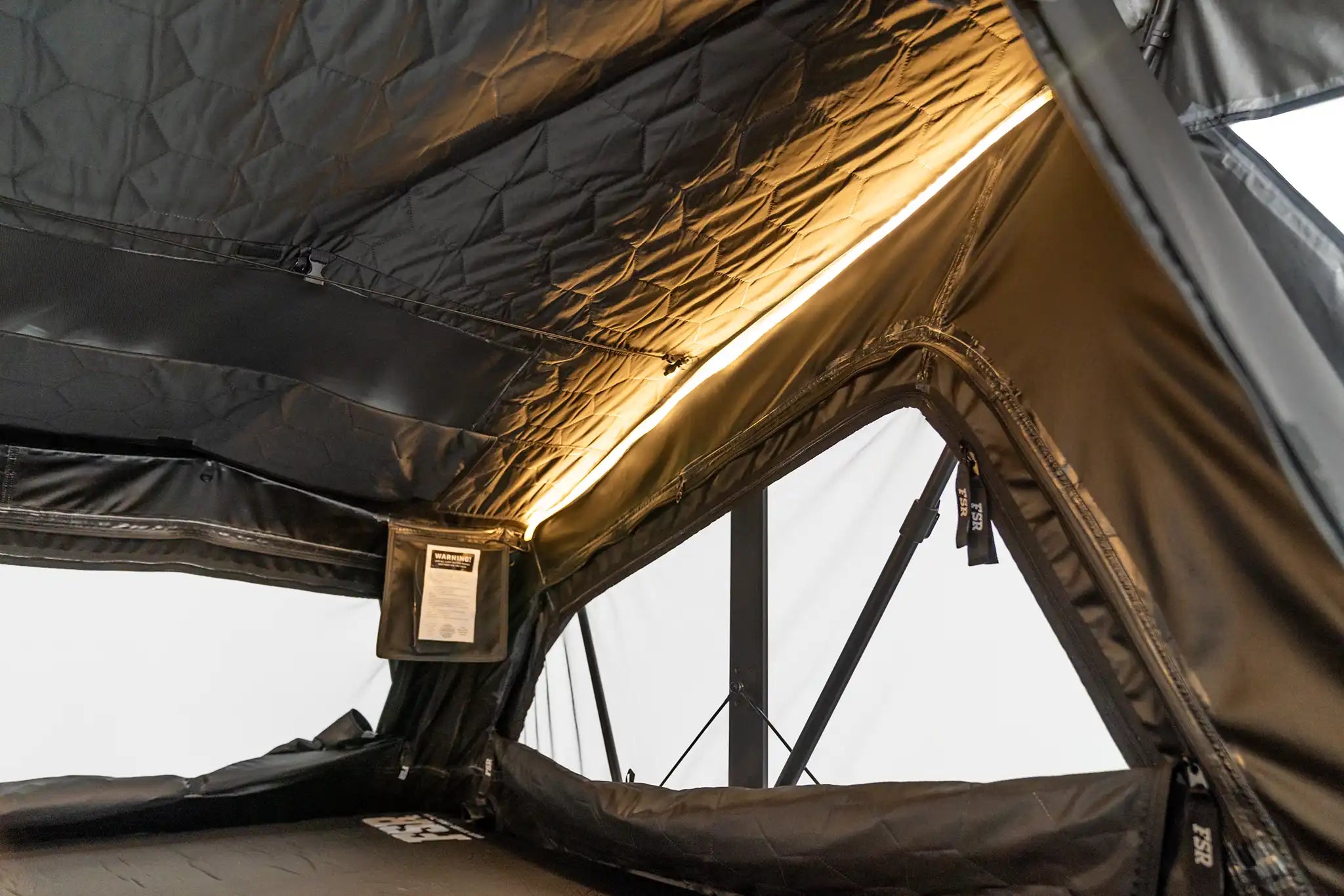 Free Spirit Recreation Nova King - Rooftop Tent