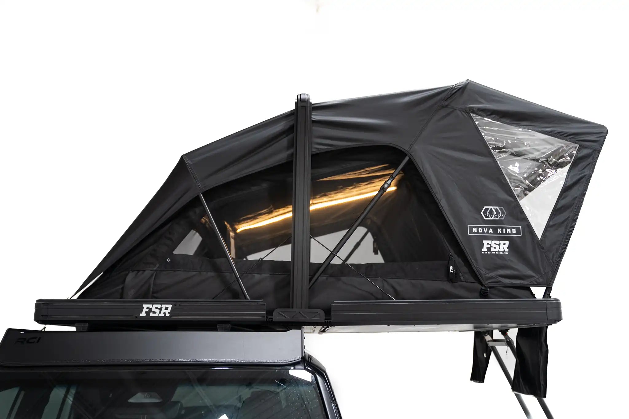 Free Spirit Recreation Nova King - Rooftop Tent