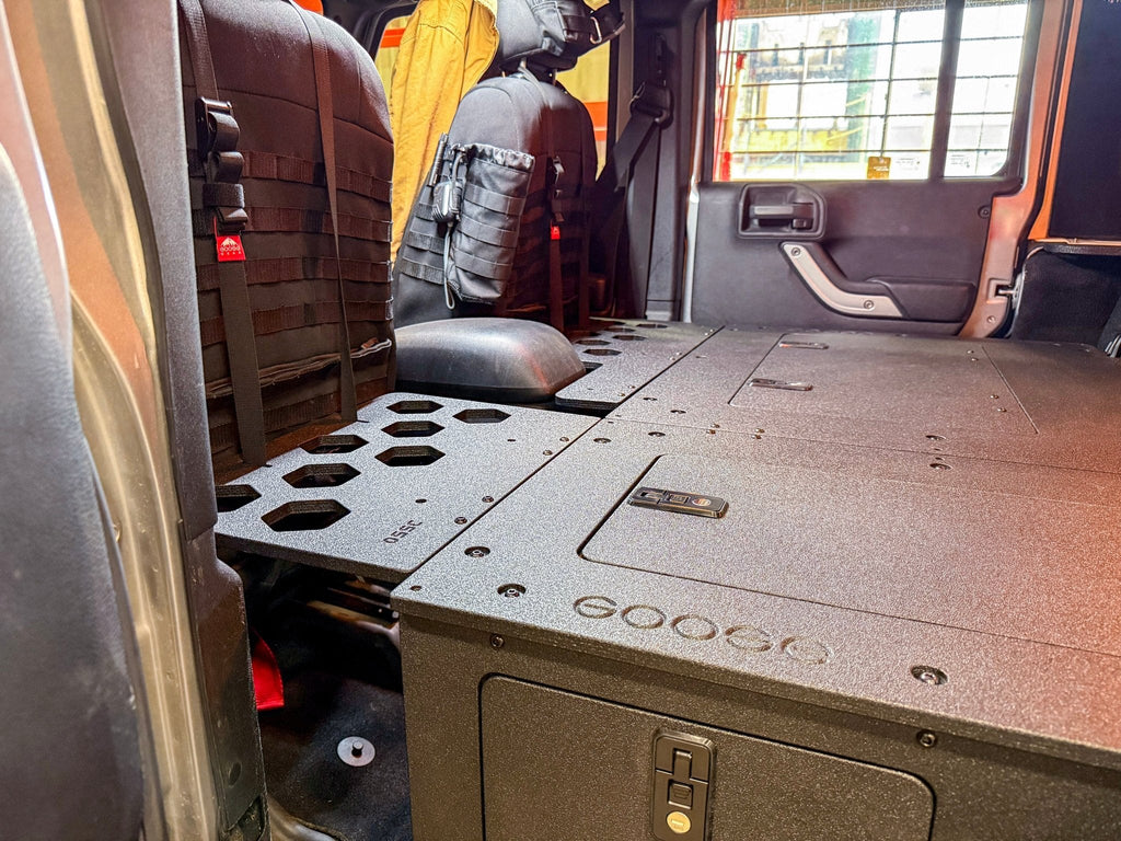 Jeep - Wrangler - 2007-2018 - JKU - 4 Door - Explore Series - Seat Delete Plate System - Second Row - Module Based - 8" Module