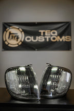 00-04 Tundra Access Cab Black Corner Lights