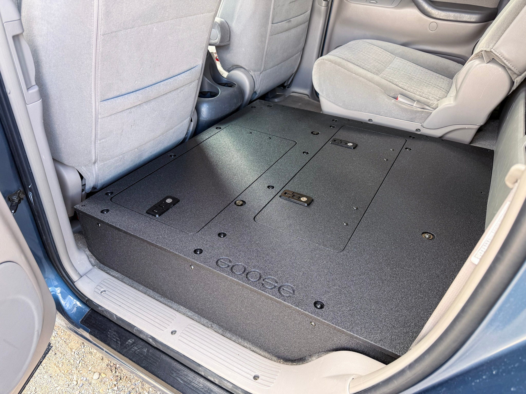 Toyota Tundra - 2000-2006 1st Gen - Double Cab - Second Row Seat Delete Plate System